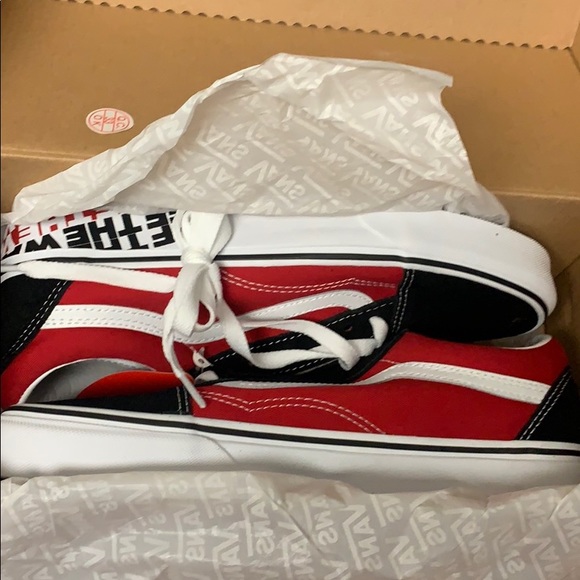 Shoes - Picture 2 of 3